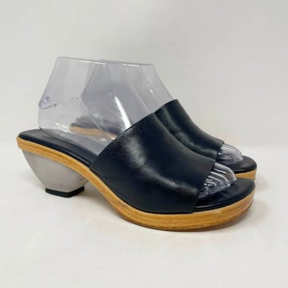 Charles Jourdan Paris Mule Slide Sandals Dark Navy Leather 2.5" Heel